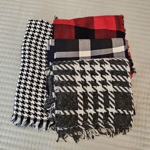Plaid and Houndstooth Scarves Set